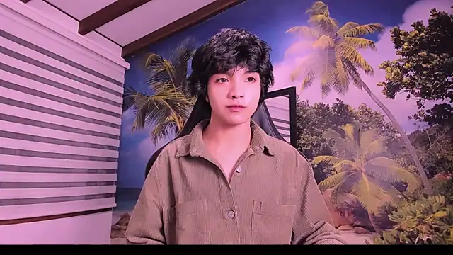 AllanYong18 online show from 02-13-25, 01:50