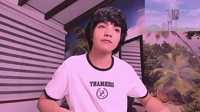 AllanYong18 online show from 02-27-25, 07:12