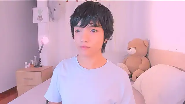 AllanYong18 online show from 09-30-25, 10:09