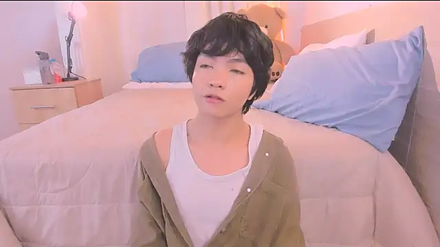 AllanYong18 online show from 11-29-25, 12:19