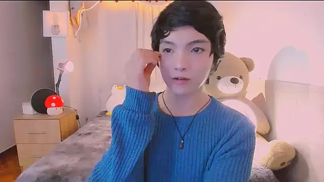 AllanYong18 online show from 04-02-26, 06:55