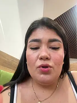 Snapshot of karla_hotgirl chatting on 05-08-26, 10:37 karla hotgirl online show from 05-08-26, 10:37