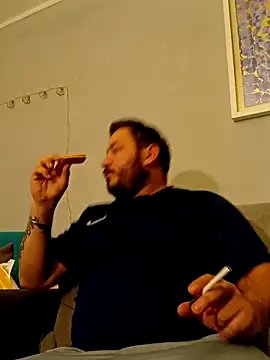 Snapshot of BogdanAlan chatting on 02-01-26, 09:24 BogdanAlan online show from 02-01-26, 09:24