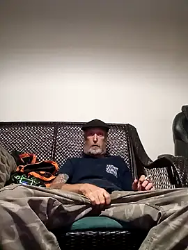 filthymind619 online show from 07-08-26, 11:31