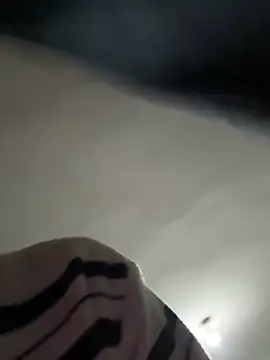 zxb757369 online show from 11-21-25, 01:10