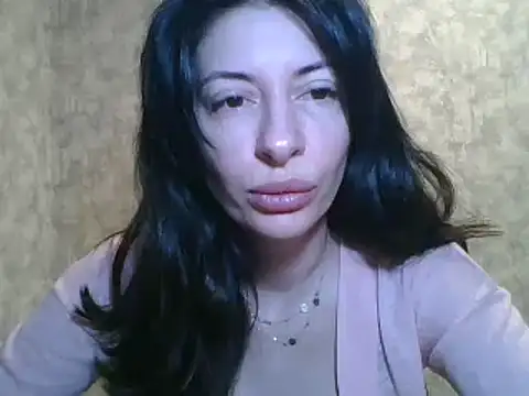 Snapshot of LissaBlossom chatting on 03-22-25, 04:35 LissaBlossom online show from 03-22-25, 04:35