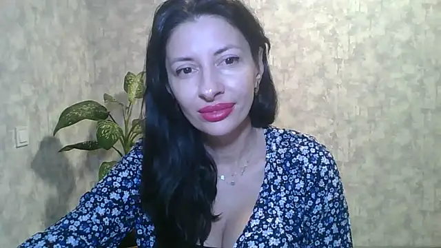 Snapshot of LissaBlossom chatting on 09-20-25, 03:46 LissaBlossom online show from 09-20-25, 03:46