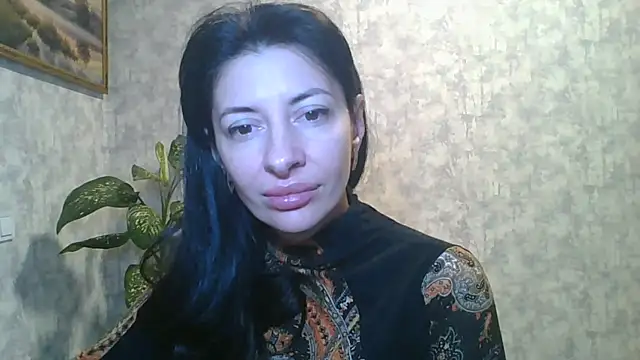 Snapshot of LissaBlossom chatting on 10-10-25, 04:00 LissaBlossom online show from 10-10-25, 04:00