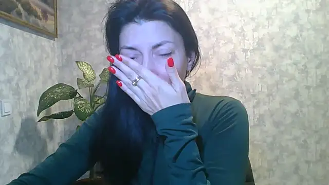 Snapshot of LissaBlossom chatting on 10-22-25, 03:40 LissaBlossom online show from 10-22-25, 03:40