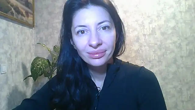 Snapshot of LissaBlossom chatting on 11-12-25, 04:13 LissaBlossom online show from 11-12-25, 04:13