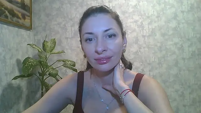 Snapshot of LissaBlossom chatting on 12-14-25, 08:02 LissaBlossom online show from 12-14-25, 08:02