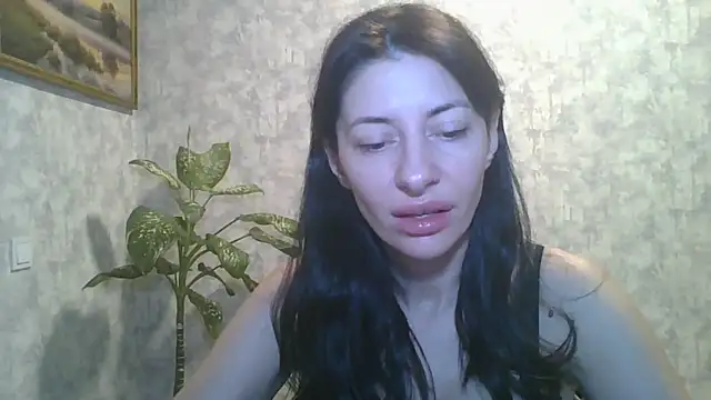 Snapshot of LissaBlossom chatting on 12-16-25, 05:56 LissaBlossom online show from 12-16-25, 05:56