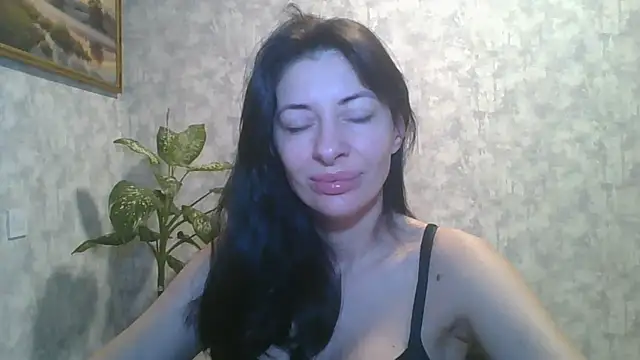 Snapshot of LissaBlossom chatting on 12-17-25, 04:51 LissaBlossom online show from 12-17-25, 04:51