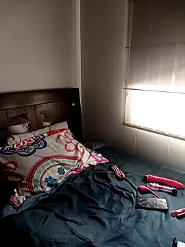 Snapshot of JaquiDi chatting on 02-26-25, 04:03 JaquiDi online show from 02-26-25, 04:03