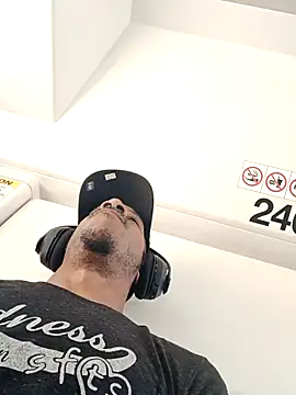 MrDaddyBbSnake online show from 10-04-25, 07:56