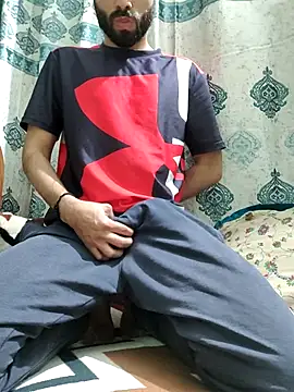 TOPMOON001 online show from 02-26-25, 02:46