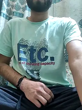 TOPMOON001 online show from 02-27-25, 07:04