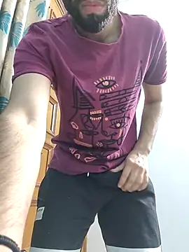 TOPMOON001 online show from 03-11-25, 10:51