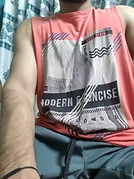 TOPMOON001 online show from 09-20-25, 08:21