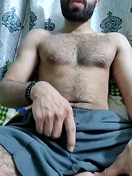 TOPMOON001 online show from 09-26-25, 08:40