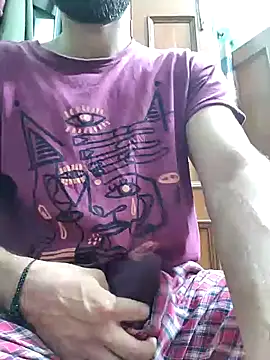 TOPMOON001 online show from 10-13-25, 06:19