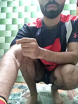 TOPMOON001 online show from 10-27-25, 05:33