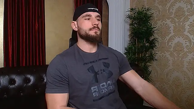 Snapshot of AdamJamesonn chatting on 03-10-25, 05:22 AdamJamesonn online show from 03-10-25, 05:22