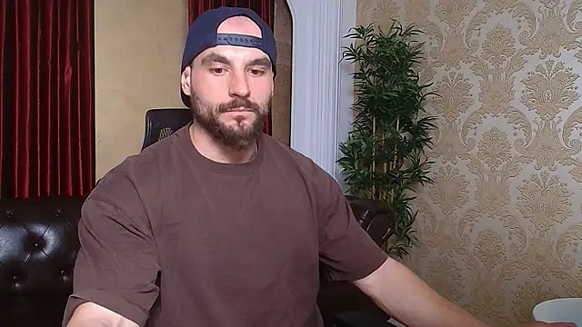 Snapshot of AdamJamesonn chatting on 03-15-25, 05:52 AdamJamesonn online show from 03-15-25, 05:52