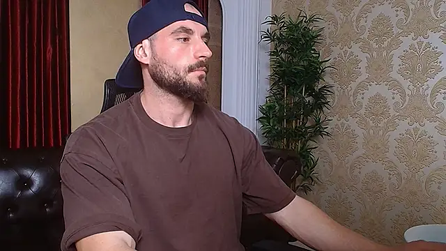 Snapshot of AdamJamesonn chatting on 03-15-25, 09:19 AdamJamesonn online show from 03-15-25, 09:19