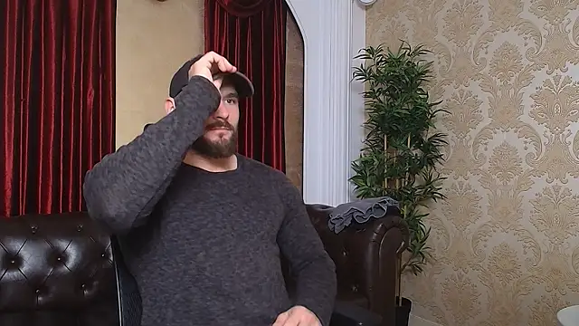 Snapshot of AdamJamesonn chatting on 03-23-25, 06:05 AdamJamesonn online show from 03-23-25, 06:05