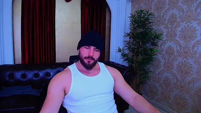 Snapshot of AdamJamesonn chatting on 10-26-25, 05:35 AdamJamesonn online show from 10-26-25, 05:35