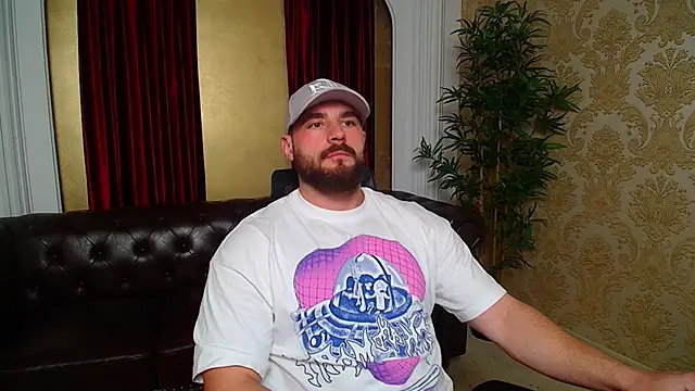 Snapshot of AdamJamesonn chatting on 11-14-25, 06:12 AdamJamesonn online show from 11-14-25, 06:12