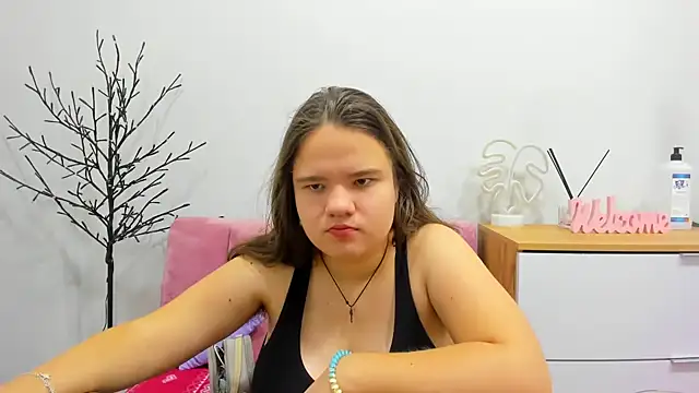 AdeleCruz online show from 02-10-25, 01:11