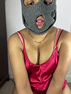 Snapshot of ArathyNambyarMallu chatting on 02-16-25, 03:05 ArathyNambyarMallu online show from 02-16-25, 03:05