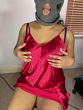 Snapshot of ArathyNambyarMallu chatting on 02-22-25, 11:13 ArathyNambyarMallu online show from 02-22-25, 11:13