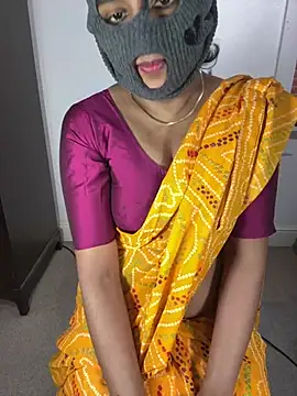 Snapshot of ArathyNambyarMallu chatting on 03-13-25, 09:10 ArathyNambyarMallu online show from 03-13-25, 09:10