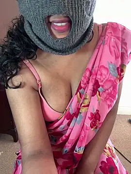 Snapshot of ArathyNambyarMallu chatting on 03-18-25, 04:37 ArathyNambyarMallu online show from 03-18-25, 04:37