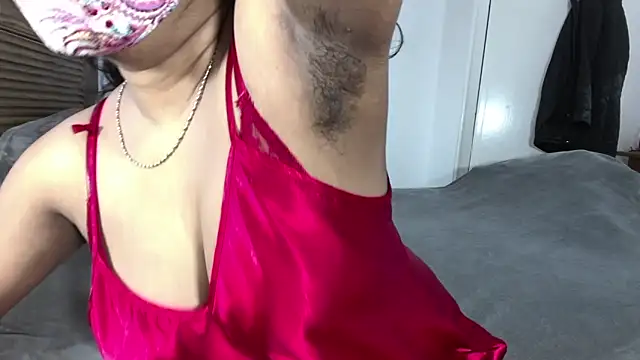 Snapshot of ArathyNambyarMallu chatting on 12-03-25, 11:19 ArathyNambyarMallu online show from 12-03-25, 11:19