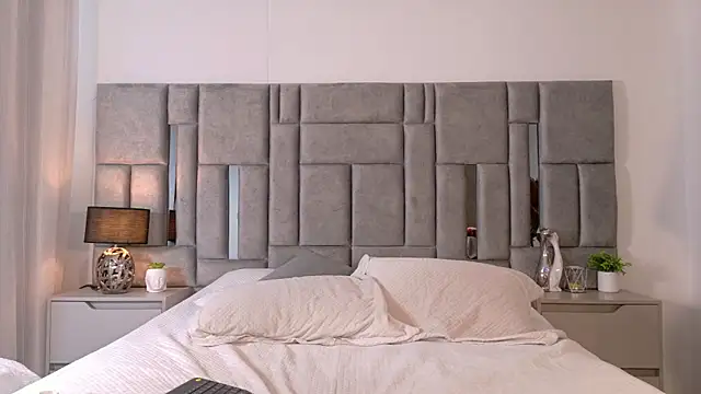 Snapshot of Karla_Hudsson chatting on 02-12-26, 01:39 Karla Hudsson online show from 02-12-26, 01:39