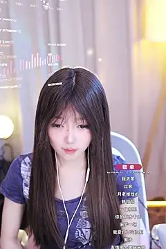 Snapshot of Zoe-99 chatting on 01-22-25, 02:24 Zoe-99 online show from 01-22-25, 02:24