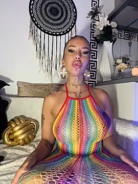 CheekyChels online show from 03-16-25, 04:12