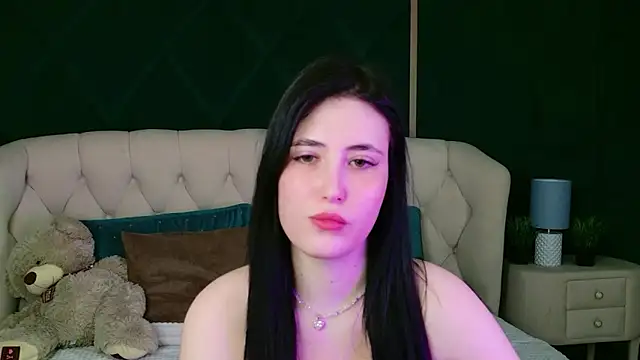 EmmaLawrens online show from 03-19-26, 10:52