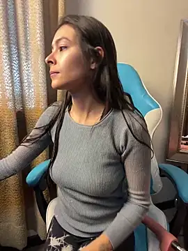 Aleska Miami online show from 03-21-26, 09:07