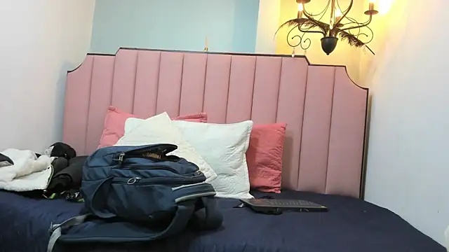 Snapshot of KarenSims chatting on 02-05-26, 09:36 KarenSims online show from 02-05-26, 09:36