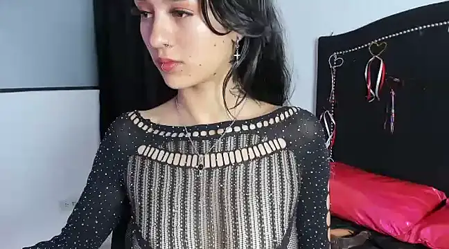 Snapshot of Cleo_Hott chatting on 02-20-25, 03:12 Cleo Hott online show from 02-20-25, 03:12