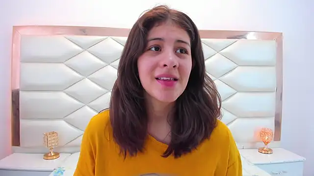 MiaQueen021 online show from 01-28-25, 03:46