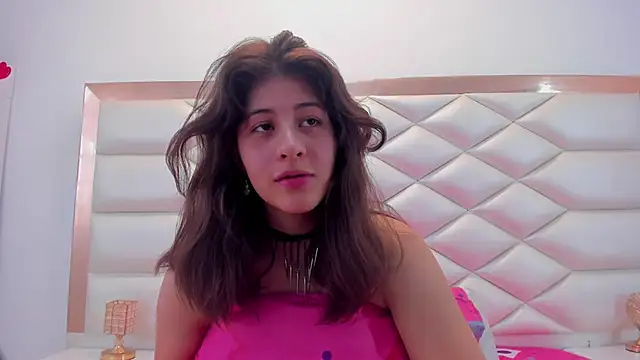 MiaQueen021 online show from 03-10-25, 07:18