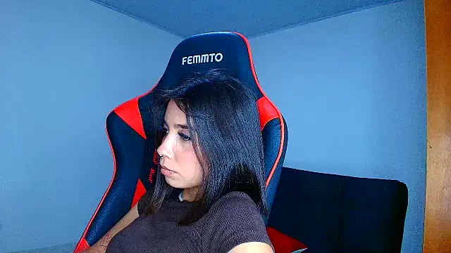 Rousse violett online show from 11-04-25, 09:58