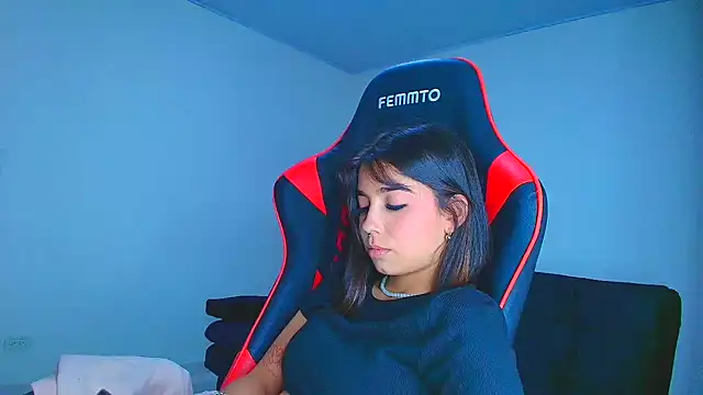 Rousse violett online show from 11-06-25, 11:48