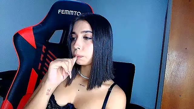 Rousse violett online show from 02-11-26, 01:10